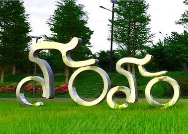 ราคาดี Life Size Sport Sculpture สแตนเลสสตีลปั่นจักรยานประติมากรรมสไตล์โมเดิร์น ออนไลน์