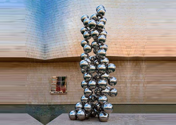 การตกแต่งสวนขนาดใหญ่ สีเหล็กไร้สแตนเลส polite Multi Balls Sculpture