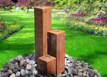 ราคาดี สนามหญ้าน้ำ Corten Steel คุณสมบัติสามคอลัมน์รูปร่างขนาด 50/70/100 ซม ออนไลน์