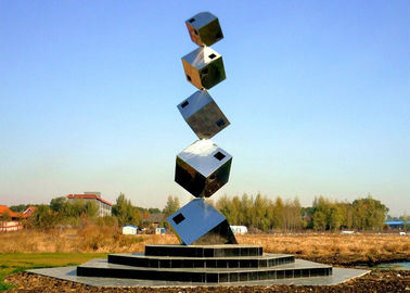 ราคาดี รูปปั้นสวนขนาดใหญ่ขัดโลหะ Cube Tower สแตนเลสประติมากรรมศิลปะ ออนไลน์
