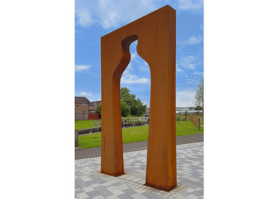 ราคาดี การออกแบบภูมิทัศน์ขนาดใหญ่ประติมากรรมขวดไวน์ Corten Steel Garden ออนไลน์