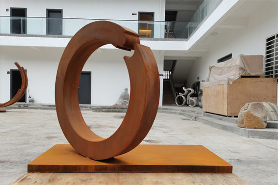 ราคาดี ประติมากรรมแหวนโลหะเหล็ก Corten นามธรรมสูง 1.5 เมตร ออนไลน์