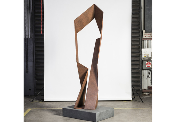 ราคาดี ความสูง 200 ซม. Corten Steel Crazy Balance ประติมากรรมสำหรับตกแต่งสวน ออนไลน์
